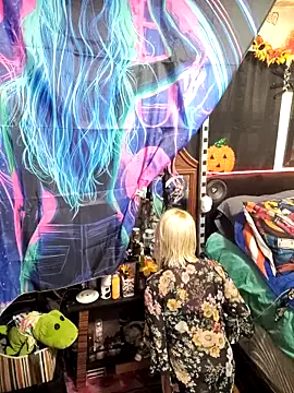 blondebarbiebae online show from 20, 11, 2025