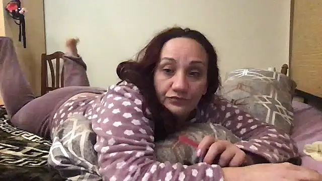 paula19800 online show from 19, 11, 2025