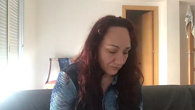 paula19800 online show from 9, 11, 2025