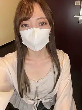 Snapshot of Moe_v_v chatting on 2, 10, 2025 Moe v v online show from 2, 10, 2025