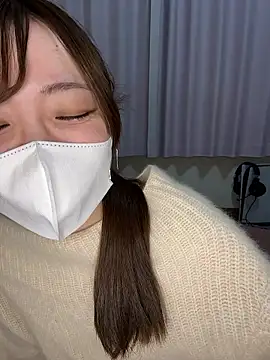 Snapshot of Moe_v_v chatting on 29, 10, 2025 Moe v v online show from 29, 10, 2025