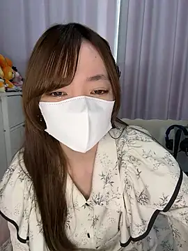 Snapshot of Moe_v_v chatting on 28, 11, 2025 Moe v v online show from 28, 11, 2025