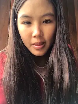 Mai lovely online show from 19, 11, 2025