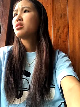 Mai lovely online show from 10, 11, 2025