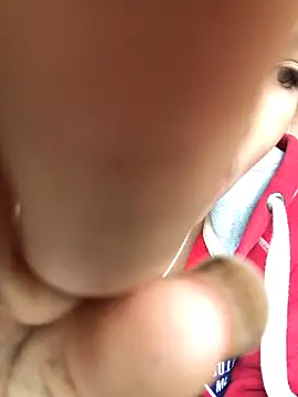 Mai lovely online show from 31, 10, 2025