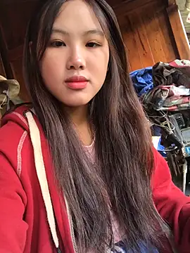 Mai lovely online show from 15, 11, 2025