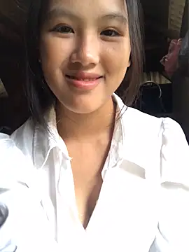 Mai lovely online show from 29, 9, 2025