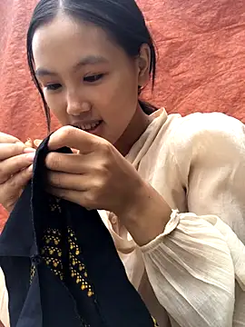 Mai lovely online show from 1, 10, 2025