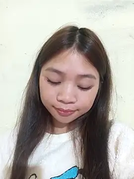 Mayy1 online show from 24, 10, 2025