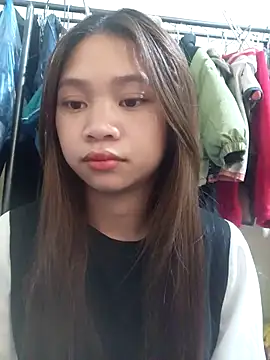 Mayy1 online show from 15, 11, 2025