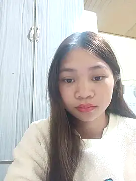 Mayy1 online show from 24, 10, 2025