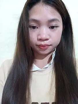 Mayy1 online show from 5, 12, 2025