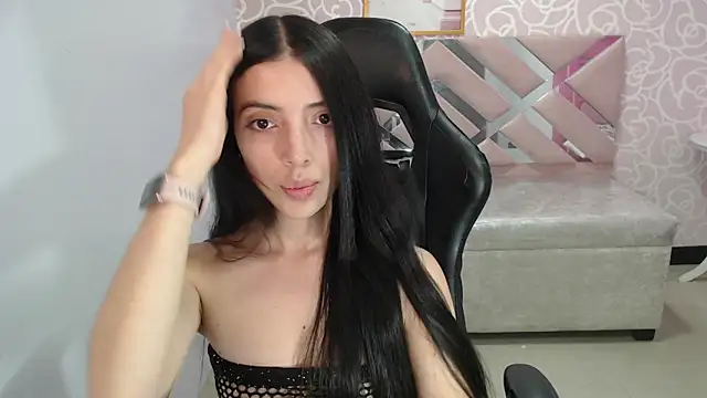 cynthia ch online show from 13, 11, 2025