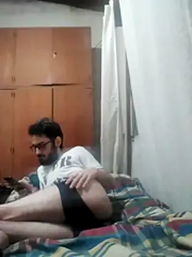 Fefede97  online show from 1, 12, 2025