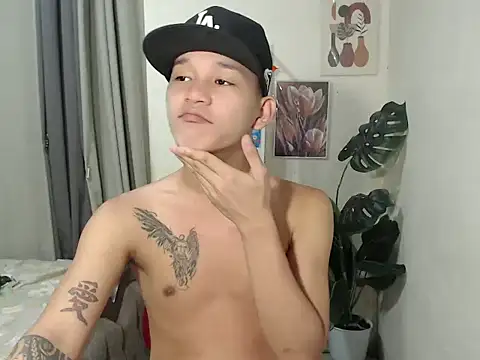 asianmonstercock05 online show from 9, 2, 2026