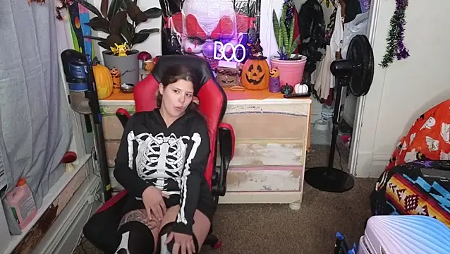 xofrankiefinexo online show from 5, 10, 2025