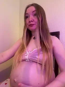 Amalie Smith online show from 14, 5, 2026