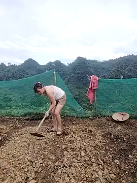 Meomeo-meo online show from 23, 10, 2025