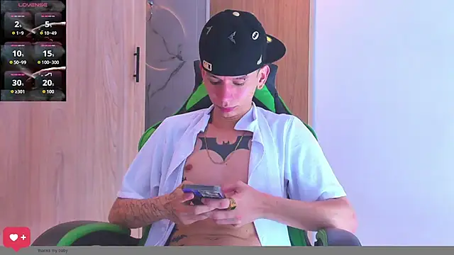 Skinny batman online show from 14, 10, 2025