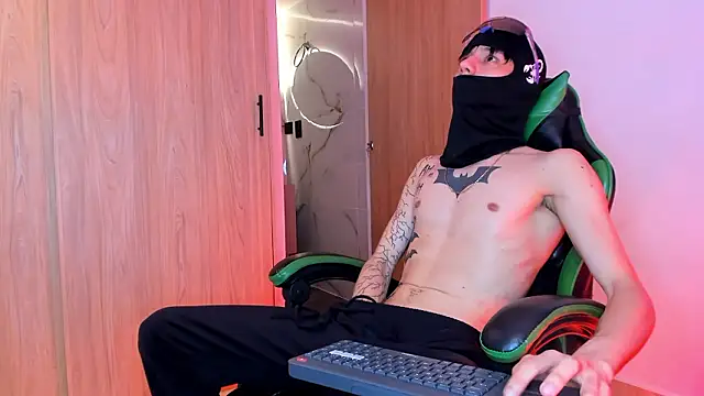 Skinny batman online show from 7, 3, 2026