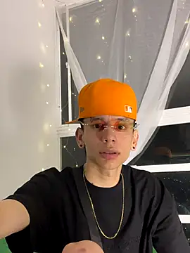 Skinny batman online show from 26, 10, 2025