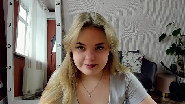 Melissa 199 online show from 9, 11, 2025