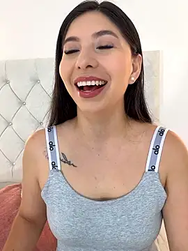 Ashley-Whitee online show from 17, 1, 2026