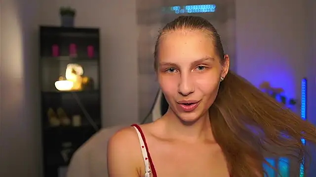 Snapshot of emmie_murray chatting on 28, 6, 2026 emmie murray online show from 28, 6, 2026