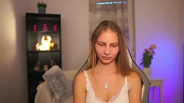 emmie murray online show from 4, 4, 2026