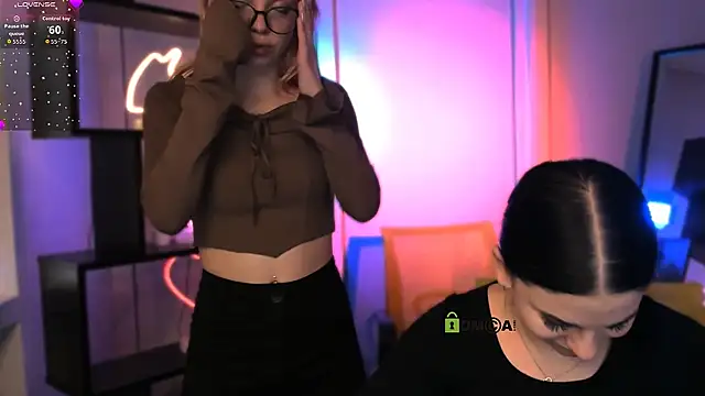 nicole muah online show from 4, 12, 2025