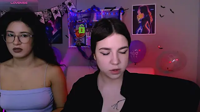 justcamila  online show from 29, 10, 2025