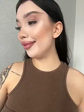 kiss Lissa online show from 25, 11, 2025