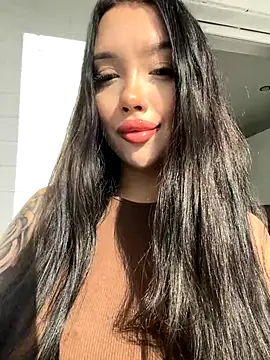 kiss Lissa online show from 17, 11, 2025