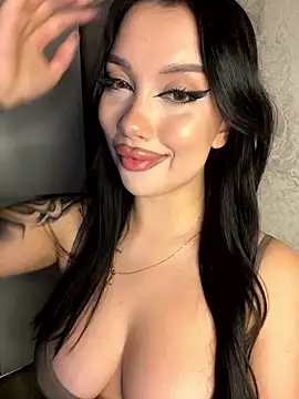 kiss Lissa online show from 7, 1, 2026