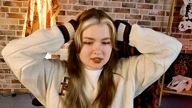 HaleySun online show from 25, 9, 2025