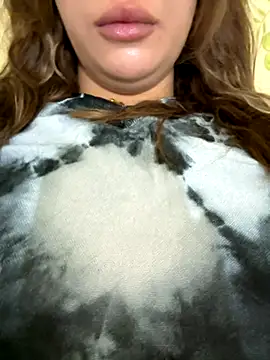 Snapshot of Laila-sexi chatting on 7, 10, 2025 Laila-sexi online show from 7, 10, 2025