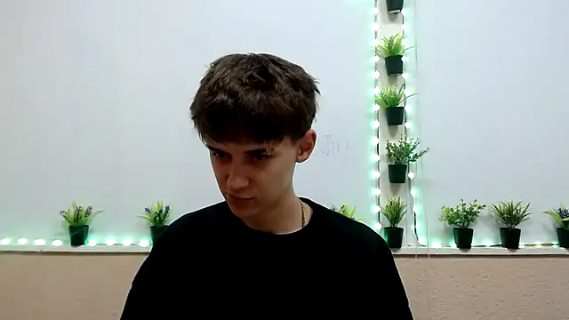 Hoot Dude  online show from 27, 10, 2025