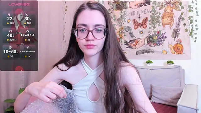 bellacatlovesmeat online show from 4, 11, 2025