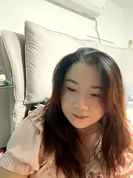 Momo-9988 online show from 18, 10, 2025