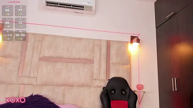 emily  walker online show from 13, 11, 2025