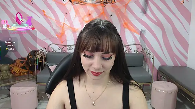 saabrina  online show from 31, 10, 2025