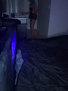 YeahhhitsBreezy online show from 23, 12, 2025