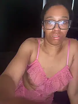 YeahhhitsBreezy online show from 2, 5, 2026