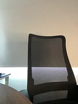 Samantha Hans online show from 3, 2, 2026