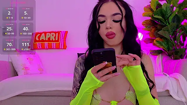 TiaBelle online show from 21, 11, 2025