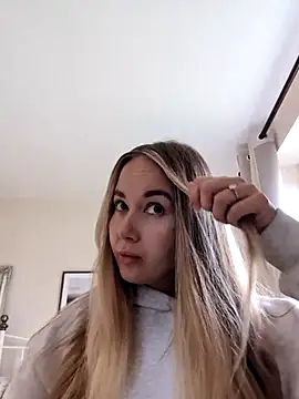 BarbieDolly x online show from 30, 10, 2025