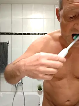 TommyTom76 online show from 7, 10, 2025