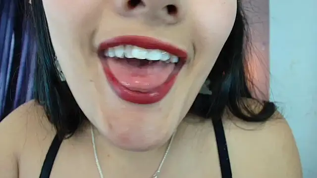 Hinata 21  online show from 10, 2, 2026