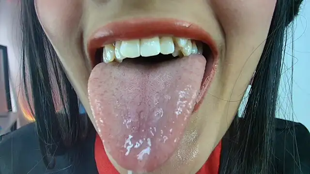 Hinata 21  online show from 24, 3, 2026