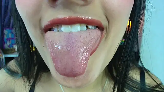 Hinata 21  online show from 28, 3, 2026